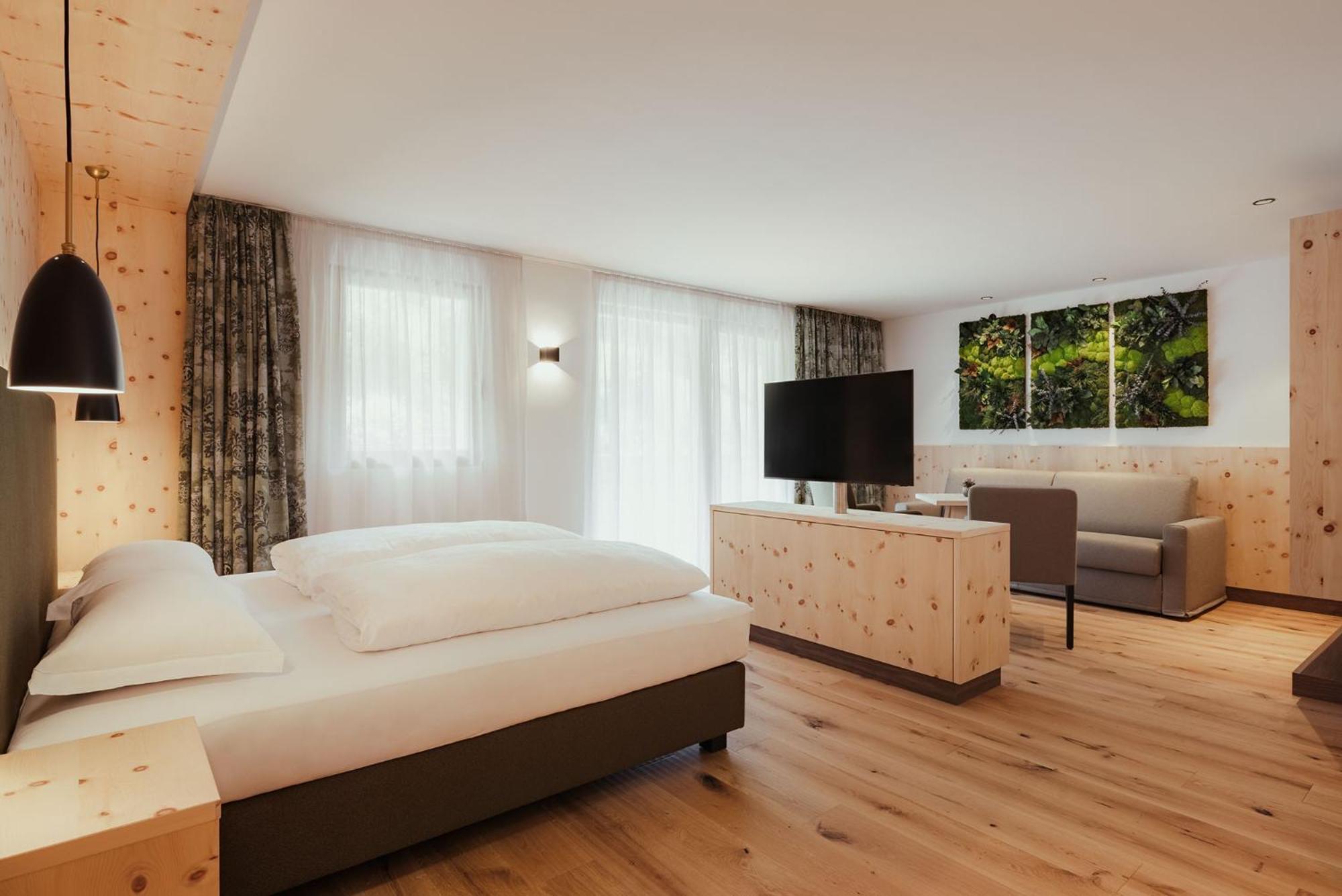 Hotel Digon Urtijëi Dış mekan fotoğraf